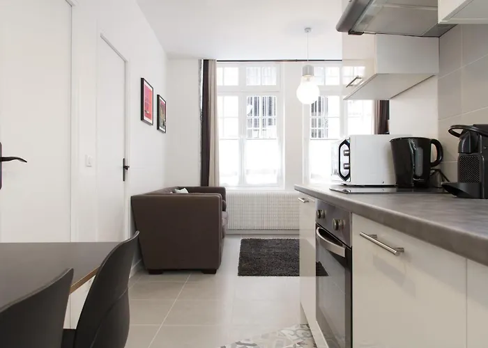 아파트 Serenty - 2br - Heart Of St-germain & Odeon 파리