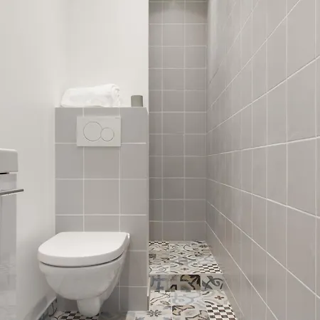 Διαμέρισμα Serenty - 2br - Heart Of St-germain & Odeon Παρίσι